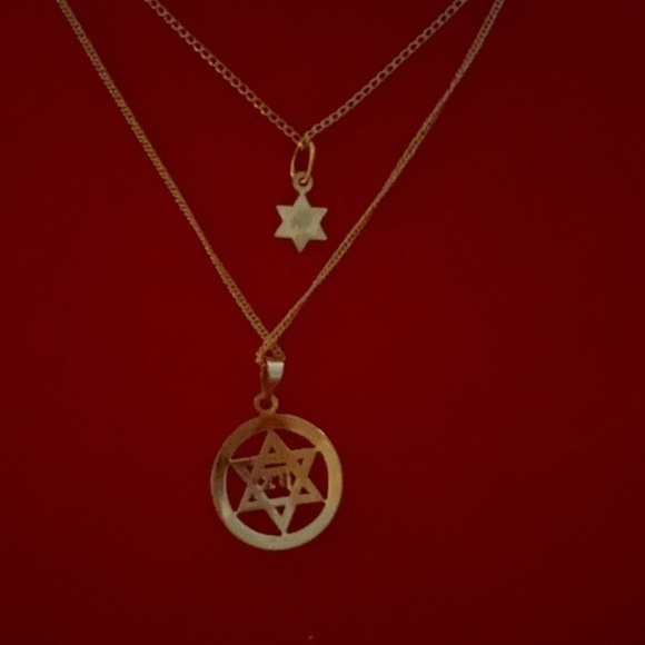 14K Yellow Gold Star Of David Pendant set Necklace - Picture 4 of 9